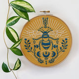 Bee Rikrack Embroidery Kits