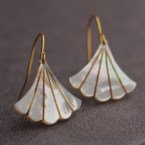 Mother of Pearl Art Deco Fan Earrings