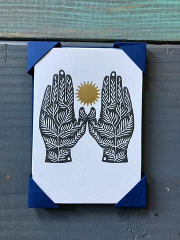 Two Hands Card