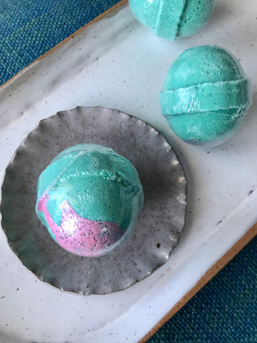 Whipped Up Wonderful Mini Bath Bombs